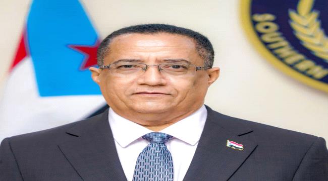 الدكتور ناصر الخُبجي يُعزي في وفاة المناضل اللواء محمد ناصر المسلمي