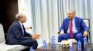 الرئيس الزُبيدي يبحث مع الفريق الصبيحي مستجدات الأوضاع العسكرية والأمنية ...