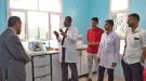 مختبرات الصحة بشبوة تتسلم 4 أجهزة حديثة من الإمارات ...